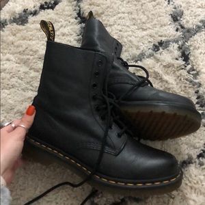 Dr. Marten’s Pascal